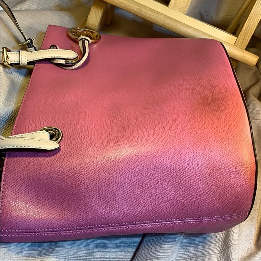 Michael Kors NWOT superb leather tote/shoulder bag